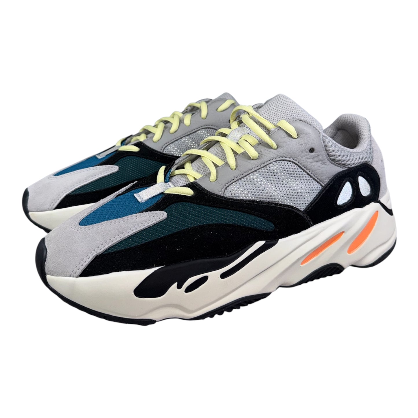 Yeezy 700 "WaveRunner"